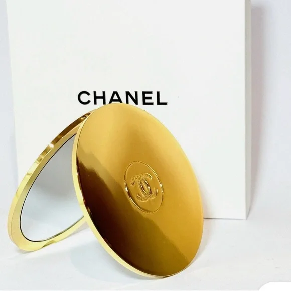 CHANEL Gold Compact with Mirror